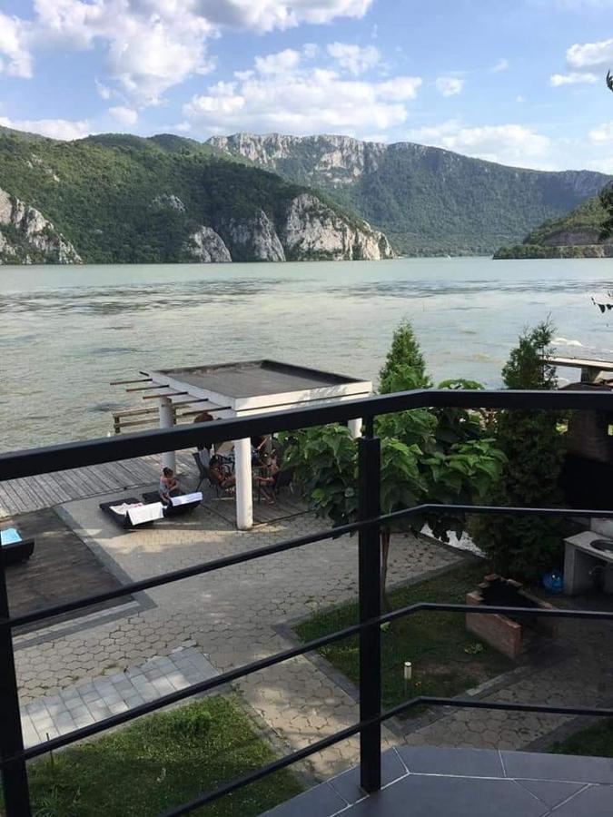 Villa Exclusive à Ieşelniţa Extérieur photo